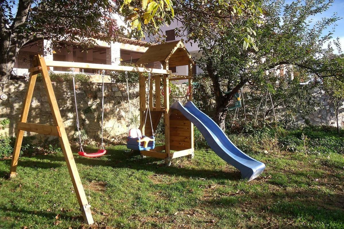 Ξενώνας Κλειώ Πορταριά Εξωτερικό φωτογραφία